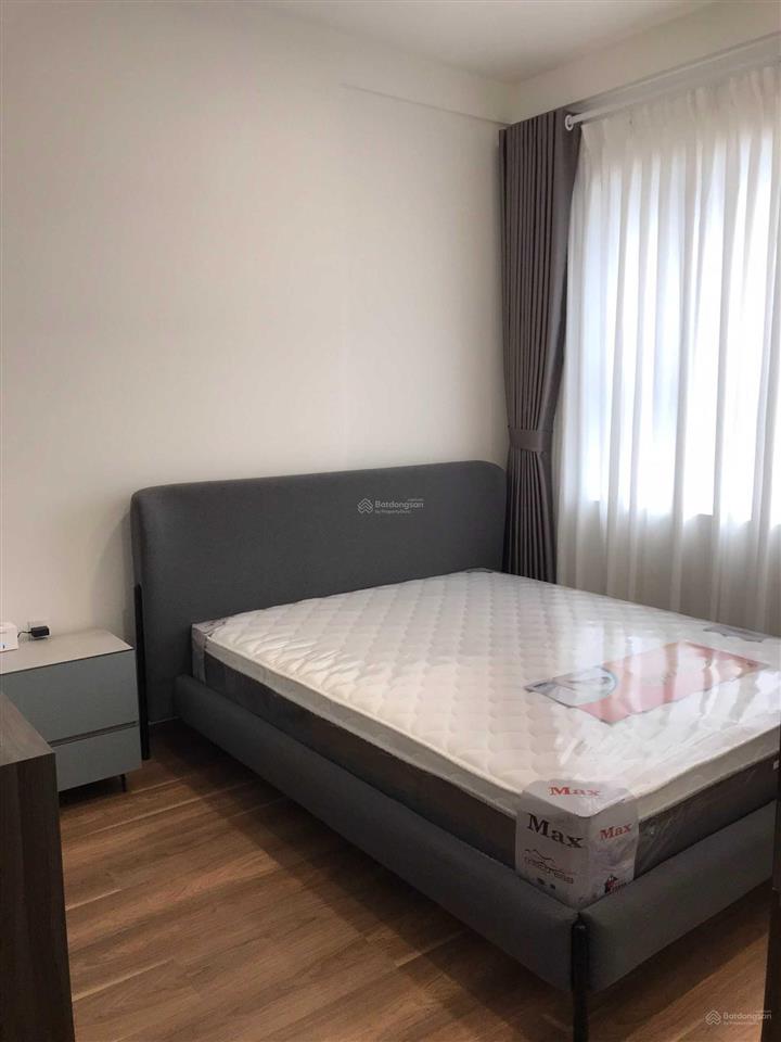 Cho thuê q7 riverside gần rmit, tdt gồm 2pn 2wc 9tr full nt view đẹp.  0965 431 ***