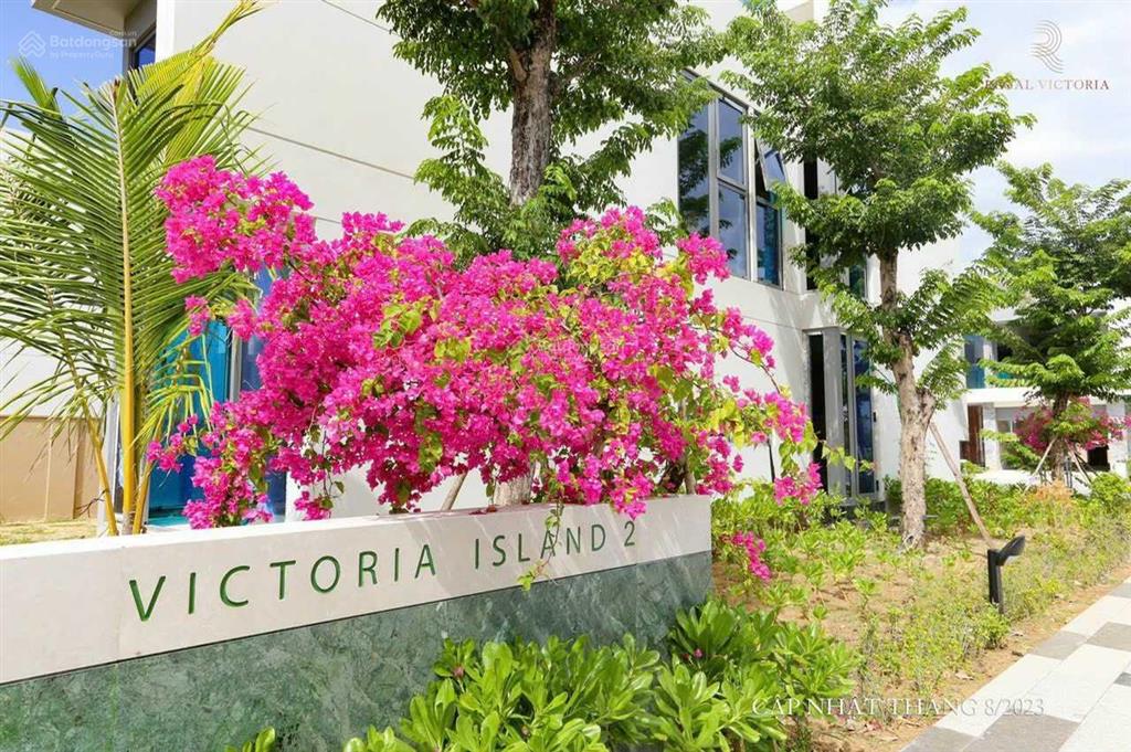 Bán căn góc bt ngoại giao regal victoria từ chủ đầu tư vị trí siêu đẹp, có sân vườn hồ bơi