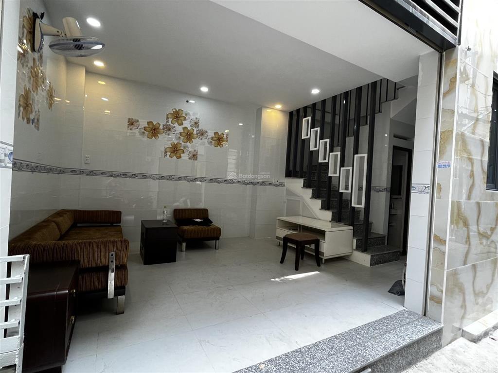 Chính chủ bán nhà căn góc hẻm 391 trần hưng đạo quận 1 giá 4.9 tỷ