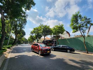 Bán khuôn đất lớn cực kì khan hiếm gần 1000m2 mặt tiền trường sa, phường 17, bình thạnh