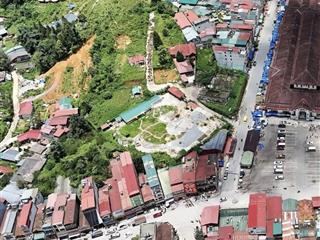 Cn lô đất 2 mặt tiền sau chợ sapa full sổ đất ở 200m. xây biệt thự nghỉ dưỡng