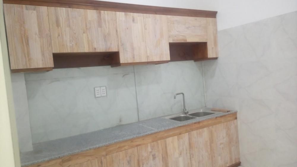 Căn hộ mini 40m2, có ban công thoáng, từ 4  4.5 tr /tháng ( chưa thuế phí )