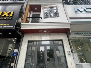 Bán nhà mặt tiền kinh doanh đối diện cổng hà đô centrosa đường 3/2, q. 10