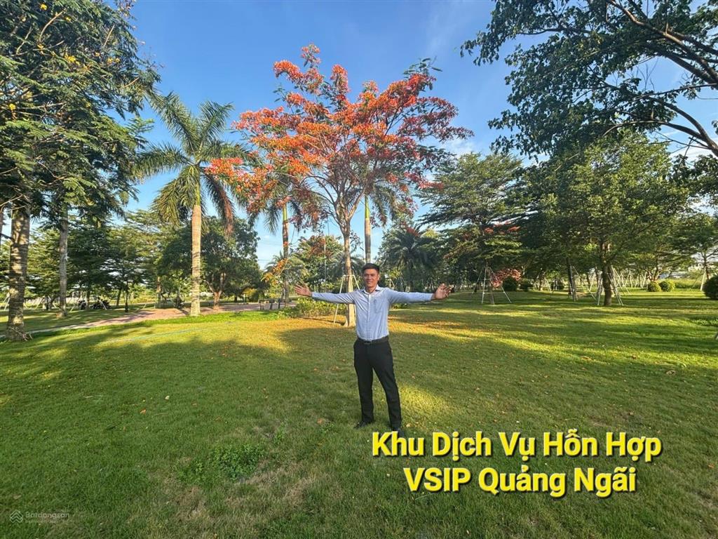 Lô góc 328m2 đẹp nhất quảng ngãi, view công viên vsip #15000m2, giá 18,5 tr/m2. mặt tiền kinh doanh