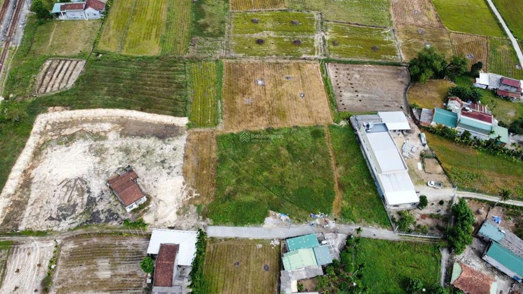 Đất tịnh thọ 3192m2 có 800 thổ cư, gần vsip, giá tốt 2,1 tỷ. xem đất thích ngay 0934 192 ***  khanh