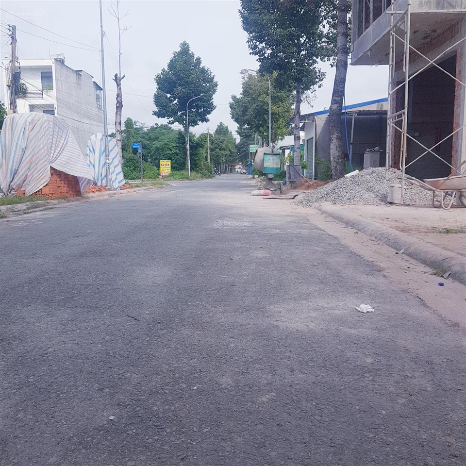 Bán đất đối diện chung cư ata trung tâm tp. phú mỹ, nhà cửa san sát, dt 5x20m full thổ giá 3.3tỷ