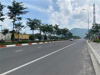 Bán đất mt đg trần hưng đạo, p. phú mỹ khu trung tâm nhất, buôn bán kinh doanh dt 9.2x16m giá 9tỷ