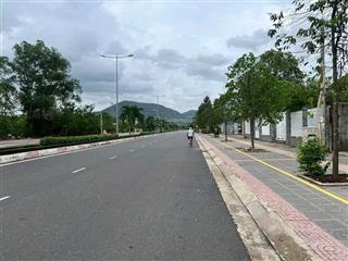 Bán siêu phẩm lê thánh tông trung tâm tân phước, tp.phú mỹ sát đg hùng vương, dt2581m2 giá 44ty