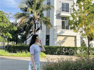 Bán lỗ biệt thự căn góc 1 trệt 2 lầu 127.5m2, 3.4 tỷ, lỗ hơn 1 tỷ hoàn thiện nhà, phúc an garden bd