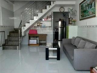 Bán nhà 2 tầng căn góc 2 mt dt 50m2  đường xe hơi giá chỉ 1 tỷ 8  đất trồng cây lâu năm