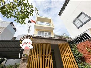 Cho thuê nhà 1 trệt 2 lầu  đường 8 trường thạnh giá 6,5 tr/tháng