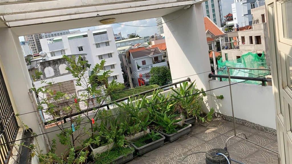 Bán nhà 3 tầng mặt tiền đường hoàng diệu p 10 quận phú nhuận  tphcm