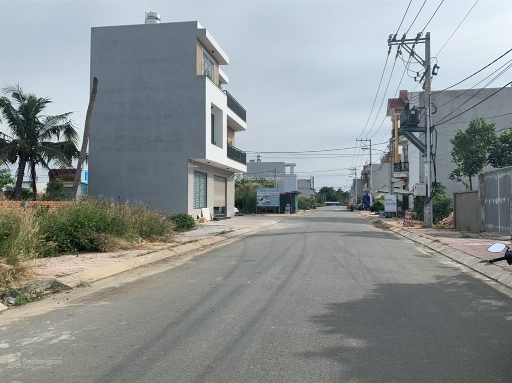 Bán đất nền dự án đại phúc green stone, trục chính 13m 3,8tỷ, 64m2, đẹp, nhiều tiện ích tại quận 9