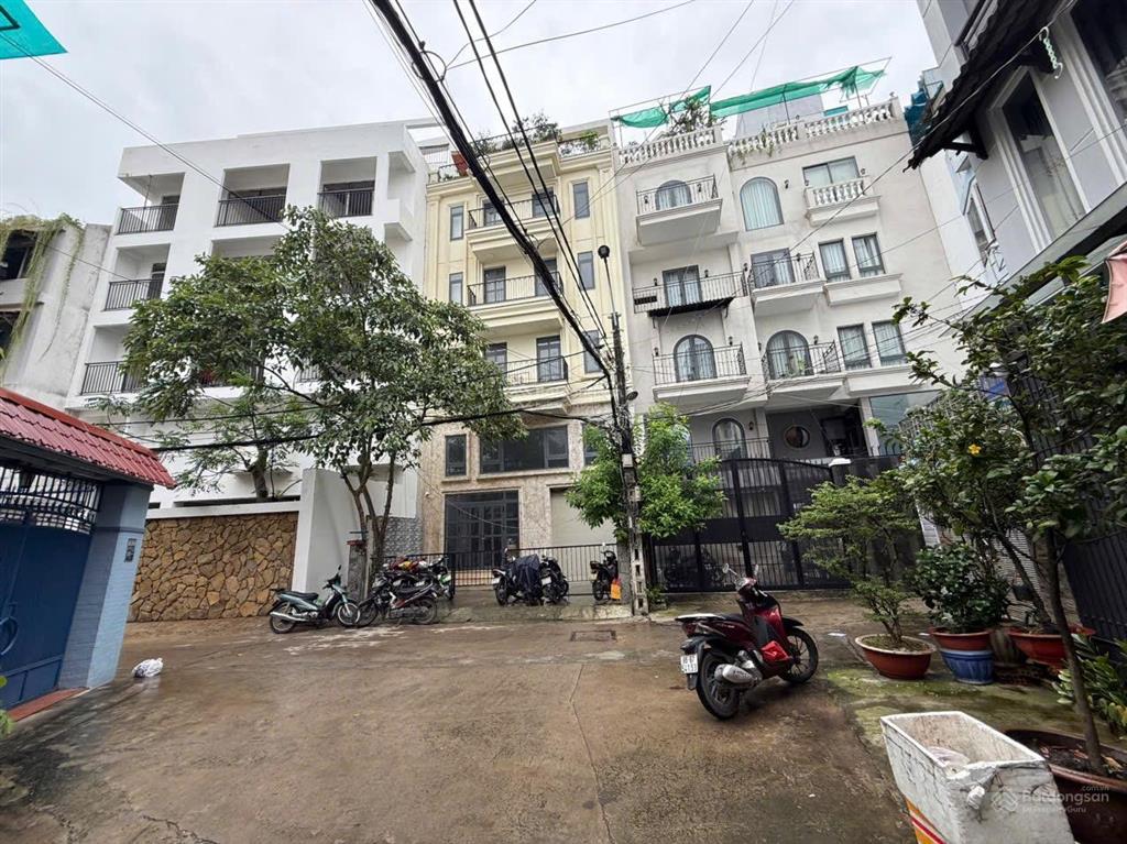 Cần bán nhà hxh nguyễn cửu vân, p17, bình thạnh 9x18,3m cn134m2 giá chỉ 16,8 tỷ tl chỉ 120tr/m2