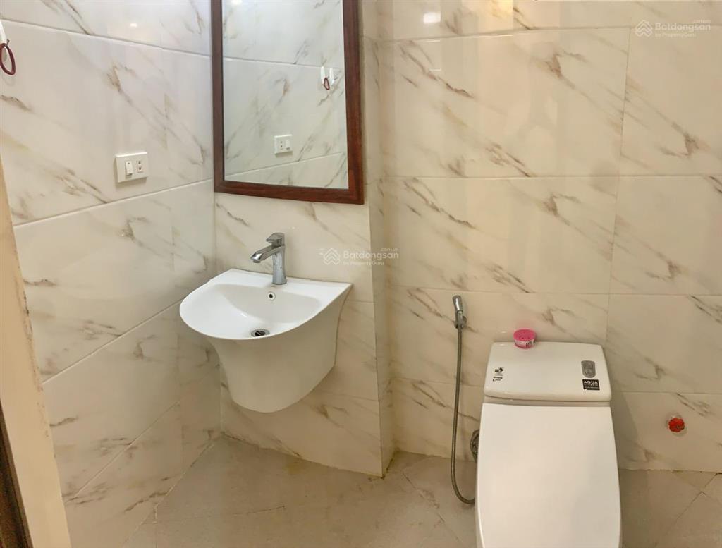 Cho thuê căn hộ nguyên sàn 120m² tại vũ miên, tây hồ 2pn, 2wc, thang máy riêng, full nội thất