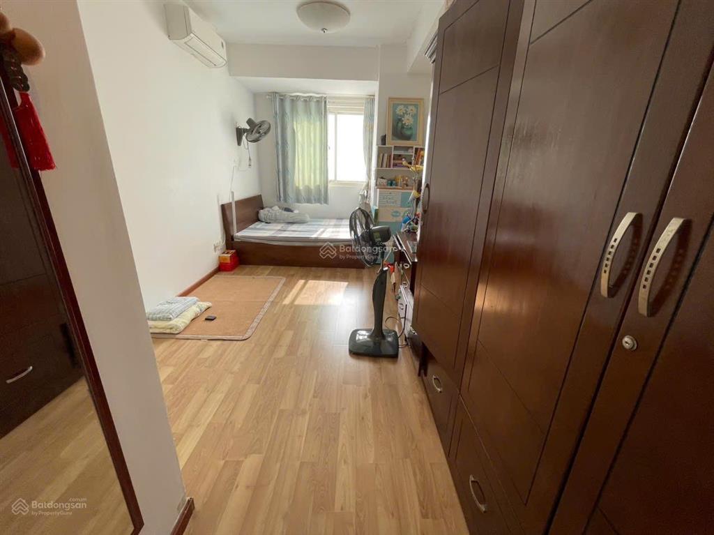 Sổ hồng 86m2 2 phòng ngủ ban công view sông hướng đông pháp lý rõ ràng