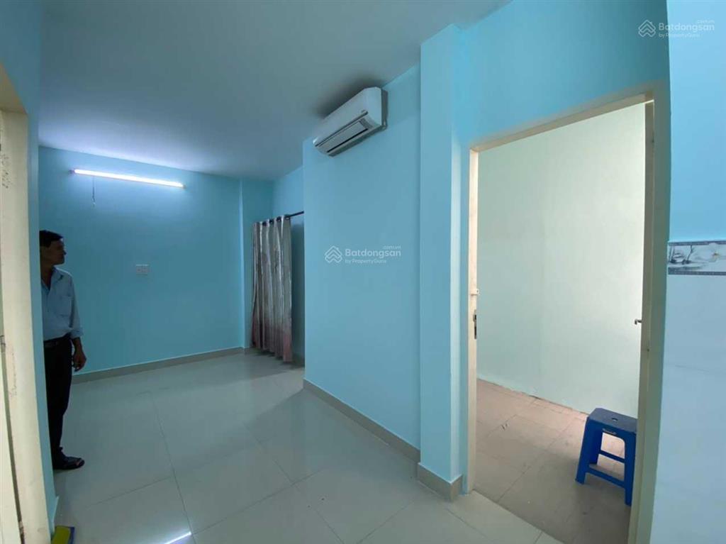 Căn hộ 2 phòng ngay trung tâm khu thị tứ quận 3, giáp q1, q10, q5