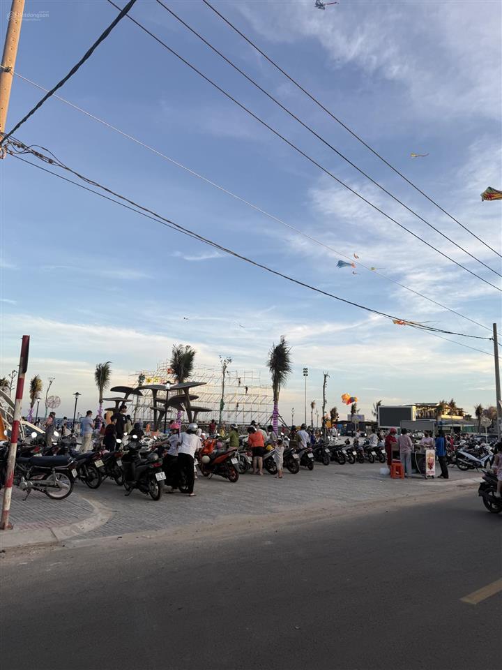 Đất bán thị trấn phước hải, kdc hải sơn chợ, quảng trường biển. bãi tắm công cộng. bà rịa vũng tàu.