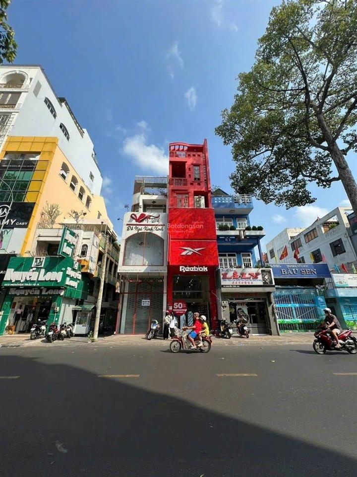 Bán nhà 2 mặt tiền phường chợ lớn q5 dt 4m x 8m 1 lầu, giá 4 tỷ 2 đang cho thuê 10 tr/th