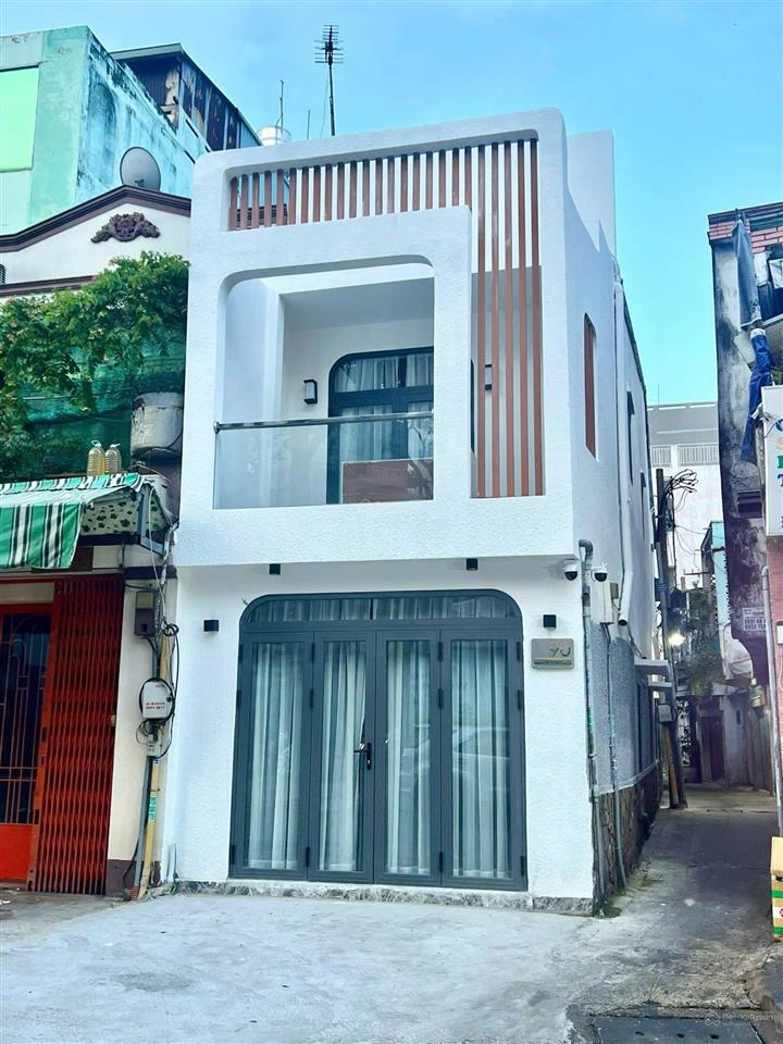 Bán nhà 2 mặt tiền phường chợ lớn q5 dt 4m x 8m 1 lầu, giá 4 tỷ 2 đang cho thuê 10 tr/th