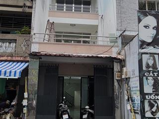 Nhà 5 tầng. mặt tiền 159 nguyễn chí thanh, q11. dt 4.5x18m, 4pn 4wc. giá 25 triệu/tháng