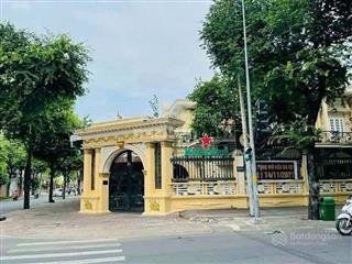 Bán nhà góc 2 mặt tiền võ văn tần, quận 3. dt 25 x25m, 1t + 1l. giá 630 tỷ