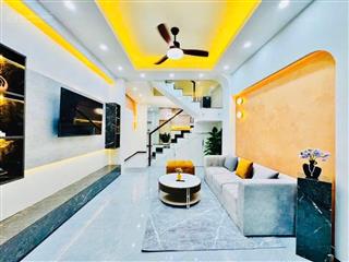 Bán nhà hẻm xe hơi 80 nguyễn trãi phường 3 quận 5, dt 5x25m, giá 22.5 tỷ, sát mặt tiền đường chính
