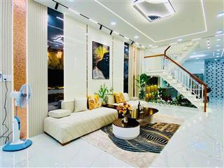 Bán nhà hẻm xe hơi 606 rộng 10m đường 3 tháng 2 phường 14 quận 10, dt 4.4x31m, giá 22.5 tỷ