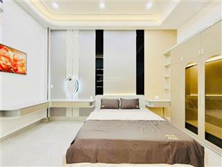 Bán nhà hẻm xe hơi trần bình trọng ngay hồ bơi lam sơn quận 5, dt 5x17m, lửng 2l st, giá 16.6 tỷ