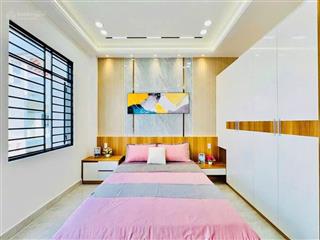Bán nhà mặt tiền kinh doanh bà hạt  nguyễn tri phương phường 9 quận 10, 3.5x18m, 3 lầu, giá 17 tỷ