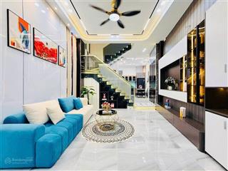 Bán nhà hẻm xe hơi trần bình trọng ngay hồ bơi lam sơn quận 5, dt 4.7x17m, lửng 2l st, giá 16.5 tỷ