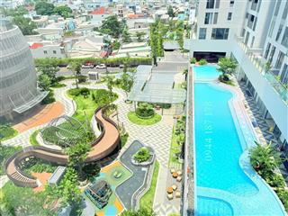 Deal hot 2pn, 2wc giá 4,5 tỷ bao thuế phi, view nội khu hồ bơi siêu đẹp