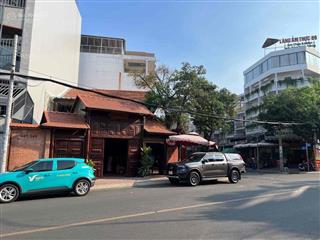 Siêu phẩm nhà gỗ góc 2 mtkd chợ lớn, p.11, quận 6 | 10 x 18 (trống suốt) | trệt 1 lầu, giá 50 triệu