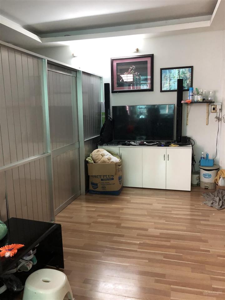 Bán nhà mt đường sư vạn hạnh quận 10. chỉ 13,5 tỷ