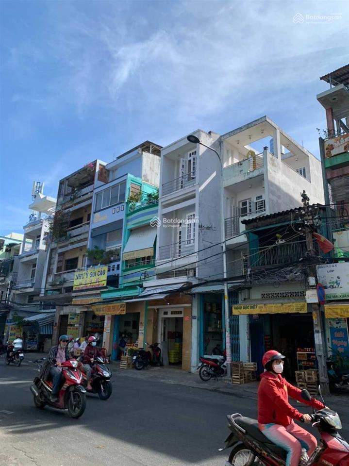 Chỉ 9,5 tỷ sở hữu căn nhà mặt tiền bình phú 1 p11 quận 6 (4mx15m) 4 tầng