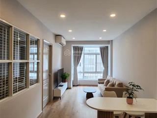 Cần bán căn hộ sky 3 garden  2pn phú mỹ hưng