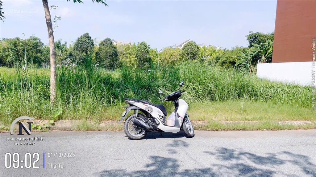 Cần bán lô đất duy nhất kdc phú xuân vạn phát hưng, giảm giá mạnh còn 42tr/m2 có vỉa hè