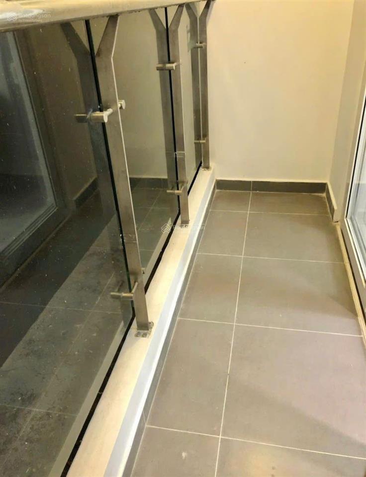 Bán căn hộ hưng phát silver star  mặt tiền đường nguyễn hữu thọ