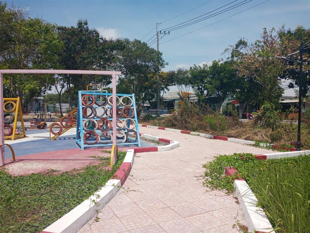 Đất lý nhơn dt 1000m2 có 865m2 thổ cư đối diện công viên sát trường tiểu học giá 5,8tỷ