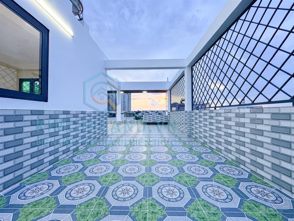 Bán nhà phố hiện đại dt 7,5m x 15m đường huỳnh tấn phát, giá 8.9 tỷ. giá tốt có video