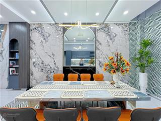 Nhà phố nở hậu đường phạm hữu lầu, phường phú mỹ, sân thượng thoáng mát, sát phú mỹ hưng