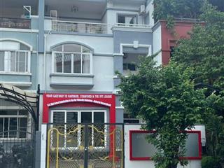 Cho thuê biệt thự mỹ thái 3 phú mỹ hưng giá rẻ, mặt tiền đường lớn.