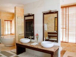 Bán nhà đường 81 p. tân quy 20 x 17m 70 tỷ