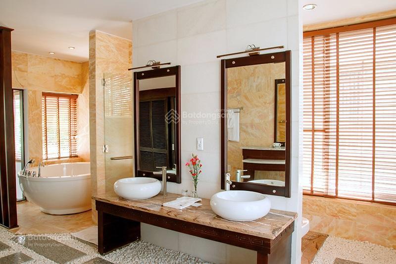 Bán biệt thự 6pn, 5wc tại khu dân cư ven sông sadeco, 23,2 tỷ, đtsd 410m2, 1 hầm 3 lầu