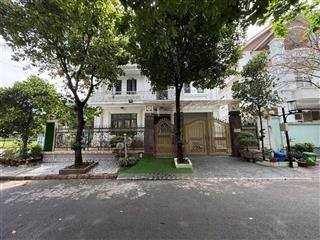 Bán biệt thự đơn lập nam thông 2 phú mỹ hưng