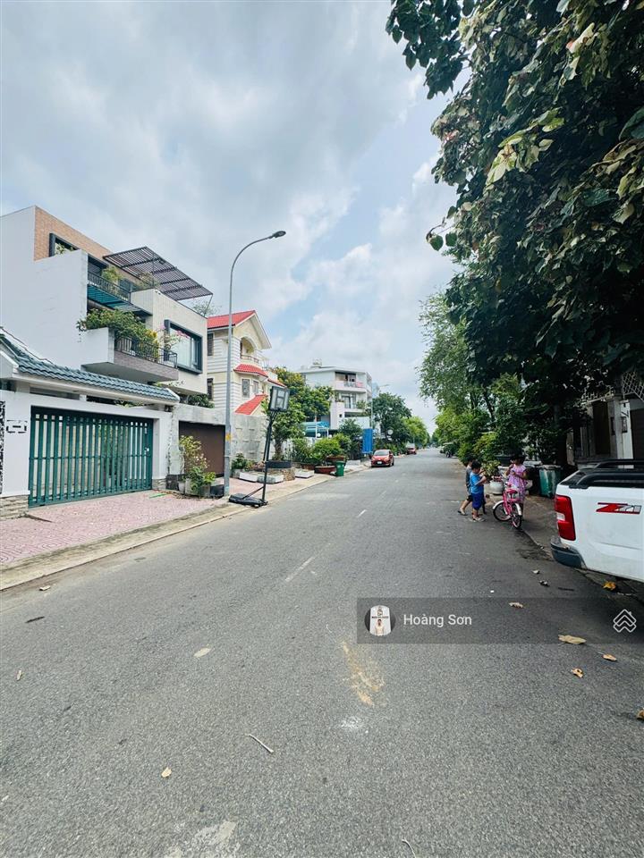 Biệt thự đường số 6 kdc phước kiển, nhà bè (sổ hồng 10x20m) giá tốt