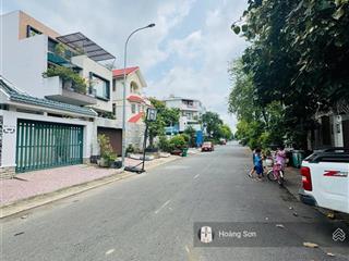 Biệt thự đường số 6 kdc phước kiển, nhà bè ( sổ hồng 10x20m ) giá tốt