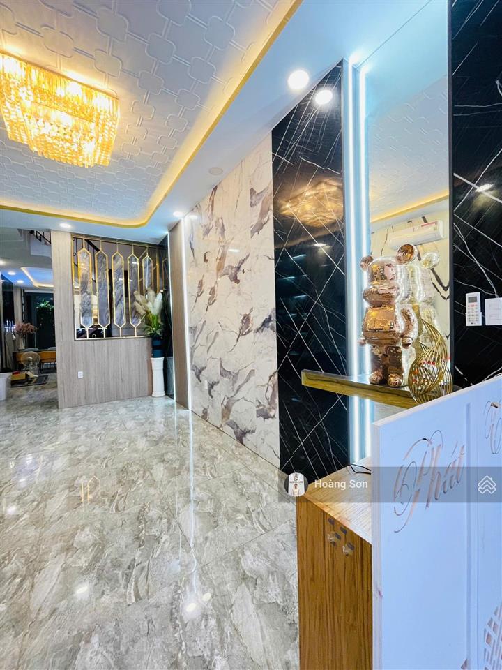 Bán nhà đường số tân quy, quận 7 (sổ hồng 4x20m) trệt + 3 lầu full nội thất như hình