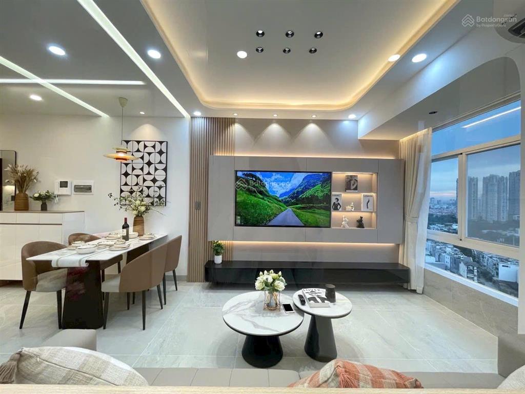 Bán căn hộ sky garden 3 nội thất mới 100% như hình