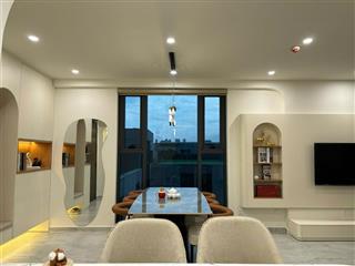Hot! bán gấp căn hộ cardinal court, phú mỹ hưng. dt 101m2. nhà mới, siêu đẹp. giá tốt 0918 998 ***